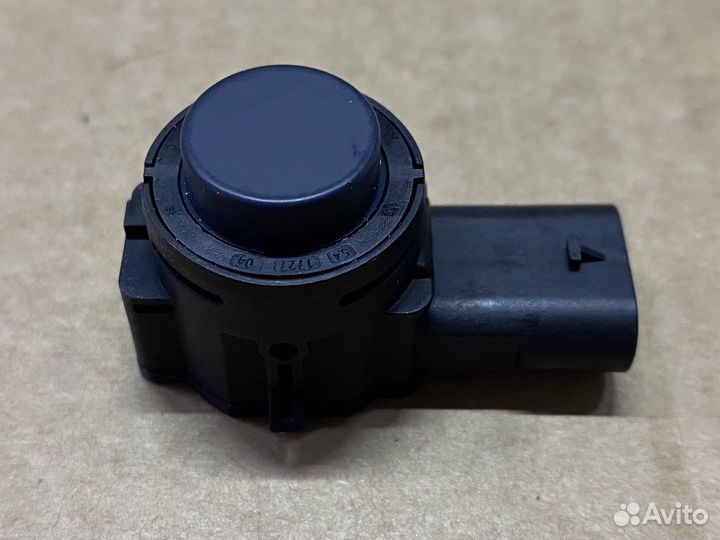 Датчик парковки Mercedes W223