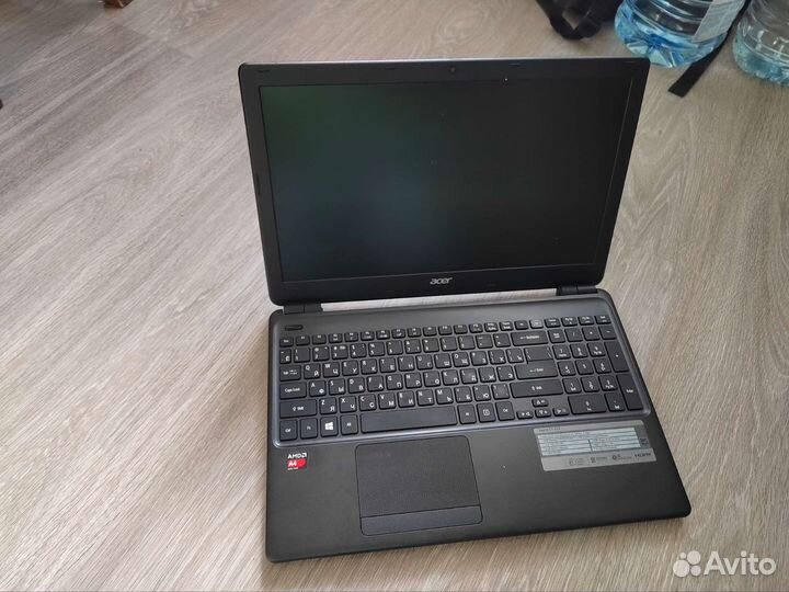Acer aspire E1 522