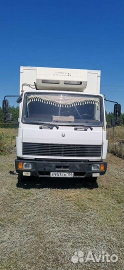 Mercedes-Benz 814, 1990