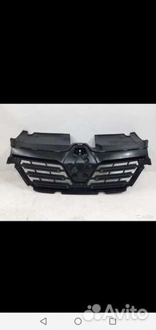 Решетка Renault Logan 2018 - 2020 радиатора