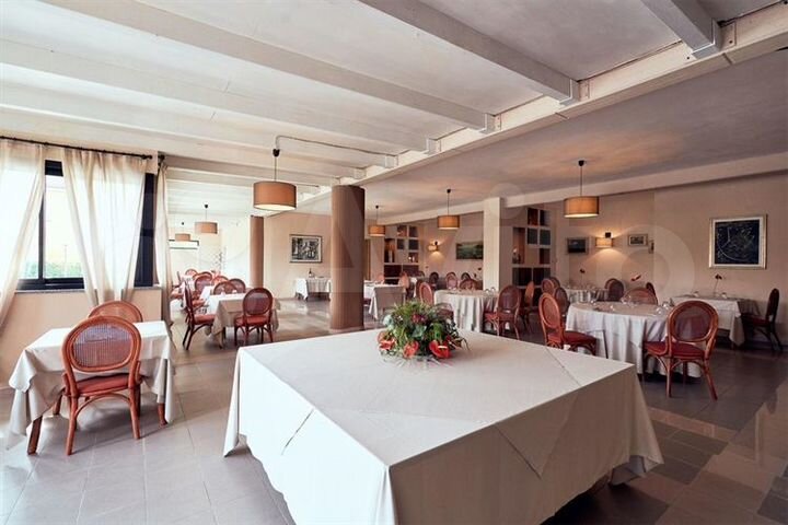 Гостиница, 3500 м²