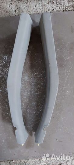 Обшивка средних стоек Cadillac SRX