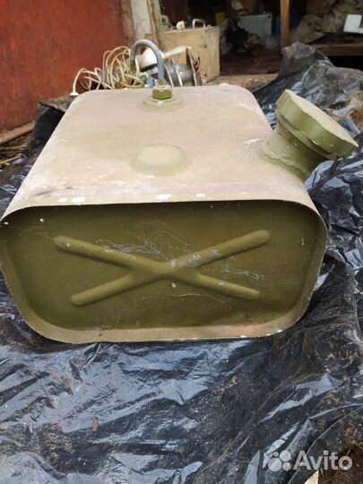 Топливный бак