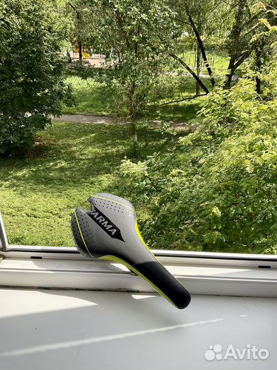 Велосипедное сиденье. Спортивное седло Varma