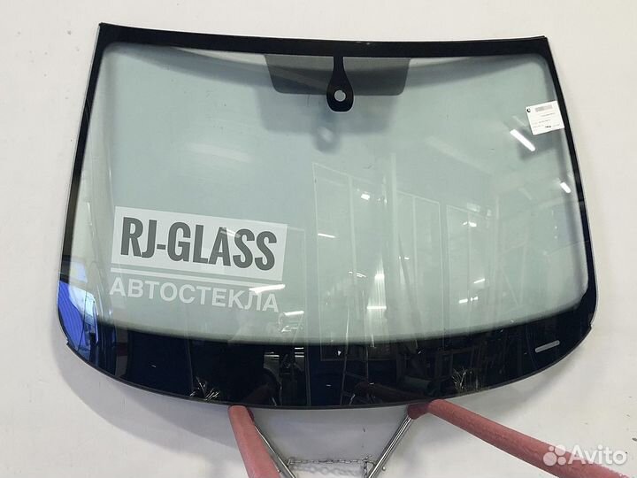 Лобовое стекло Шкода Октавия - А7