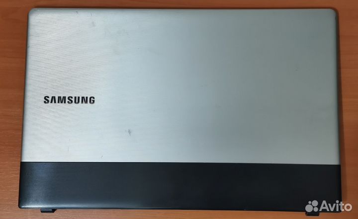 Крышка матрицы Samsung NP30*E7*