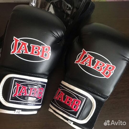Боксерские перчатки jabb