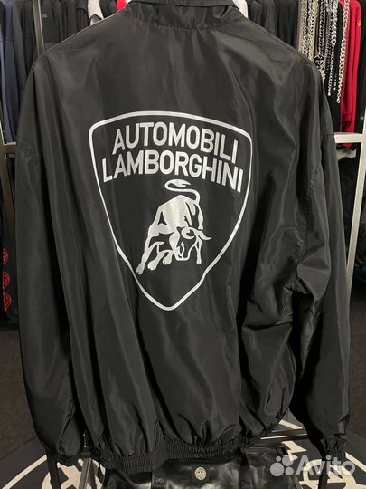 Ветровка balensiaga lamborghini шоурум