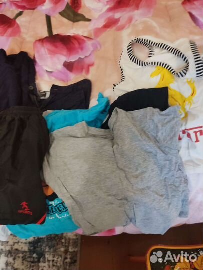 Отдам вещи на мальчика