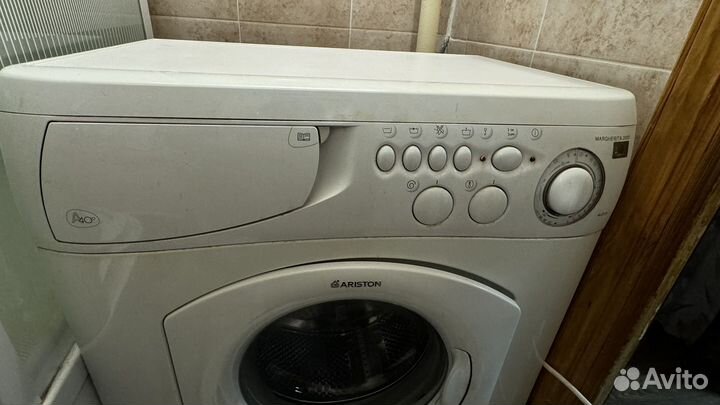 Стиральная машина ariston 5кг