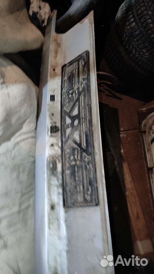 Крышка багажника VW Jetta 2