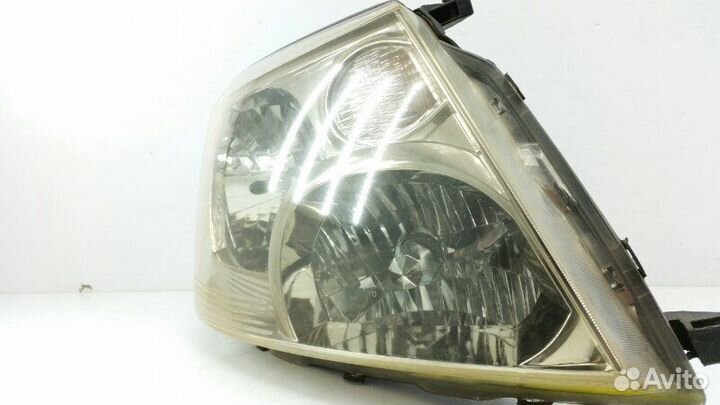 Фара правая Toyota Alphard MNH10