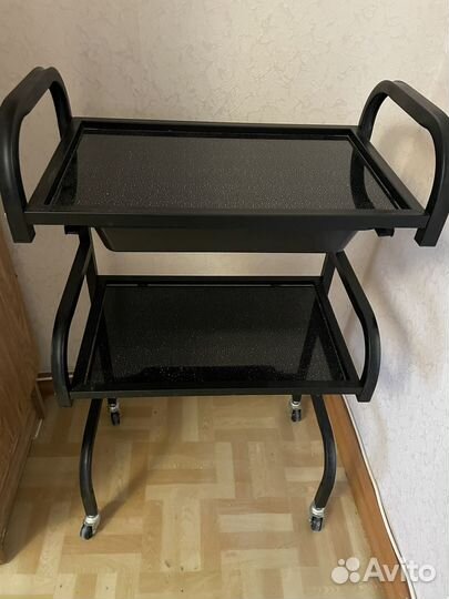 Столик для косметолога