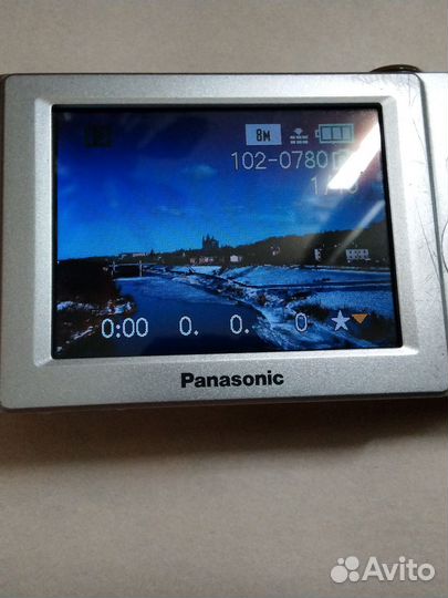 Цифровой фотоаппарат Lumix DMC-FS4