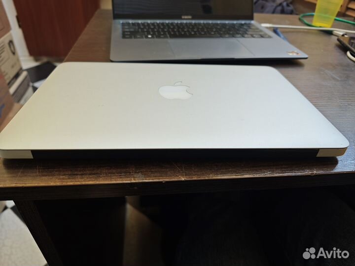 Macbook air mid 2011