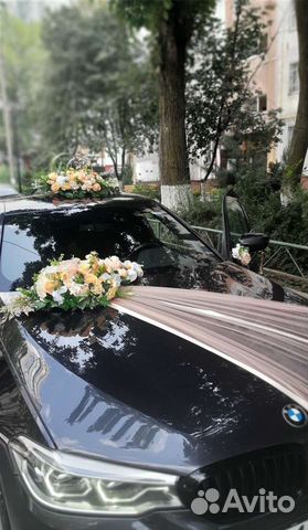 Свадебное украшение для автомобиля