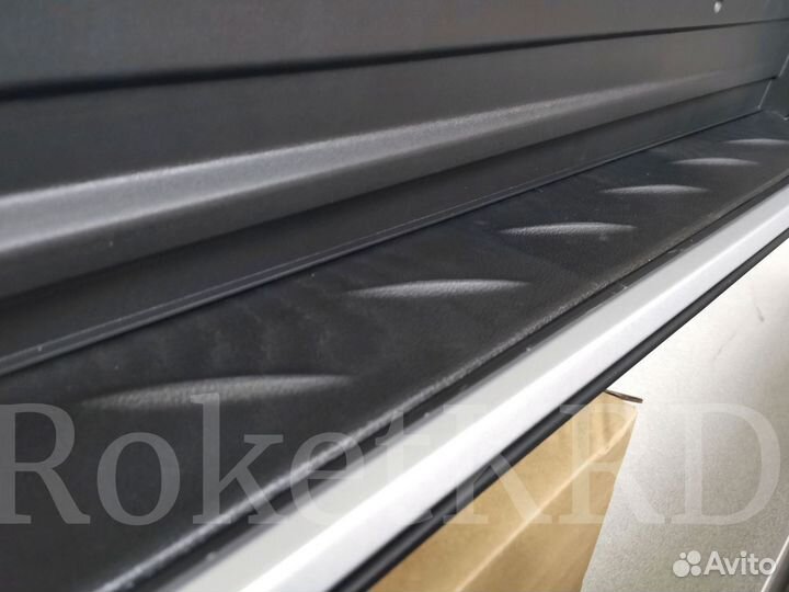 Подножки Toyota rav4 2018-20 год Новые