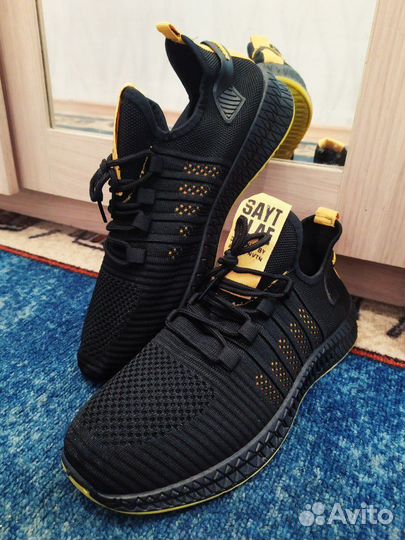 Кроссовки 42-44