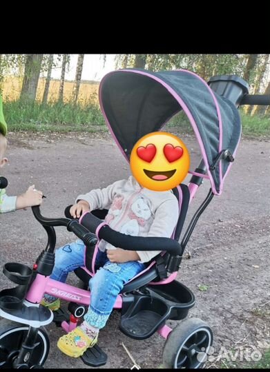 Трехколесный велосипед