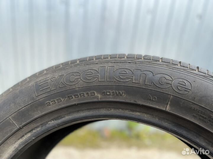 Goodyear Excellence 235/55 R19
