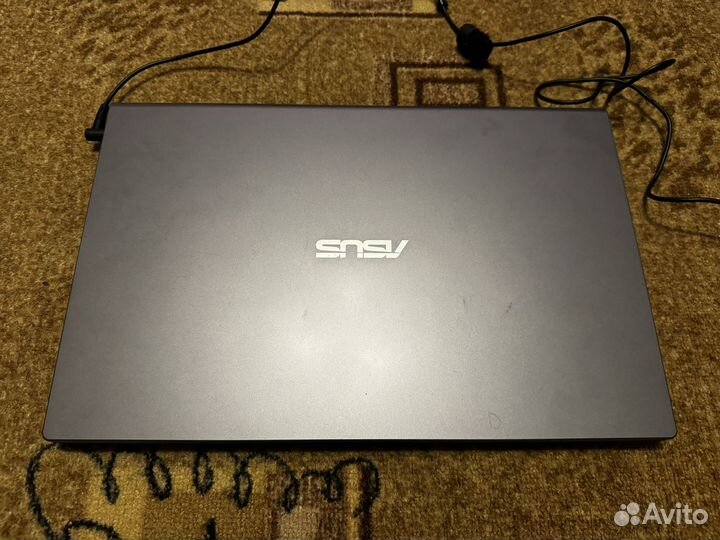 Ноутбук asus