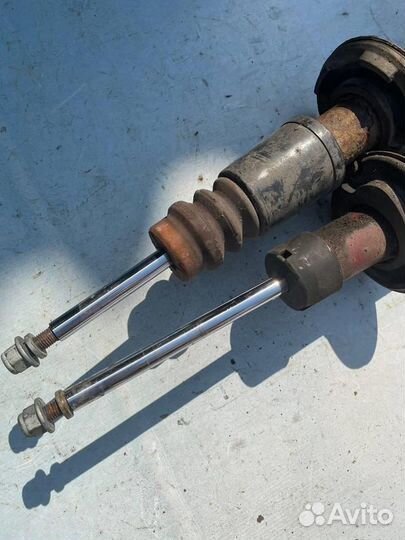 Стойка амортизатора передняя 4F0413031AS