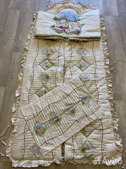 Бортики в кроватку