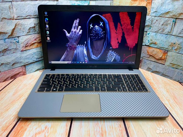 Игровой Asus 4 ядра GeForce 4GB 256SSD Full HD