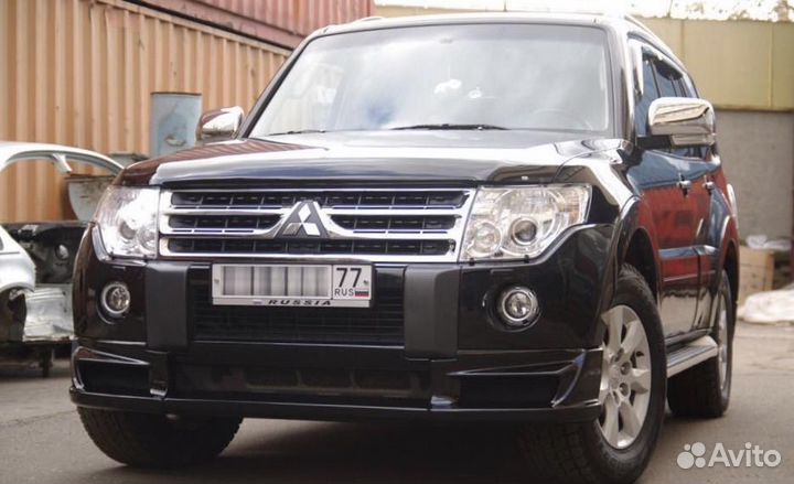 Юбка переднего бампера Mitsubishi Pajero 4