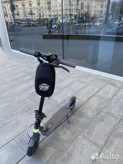 Прокат электросамокатов