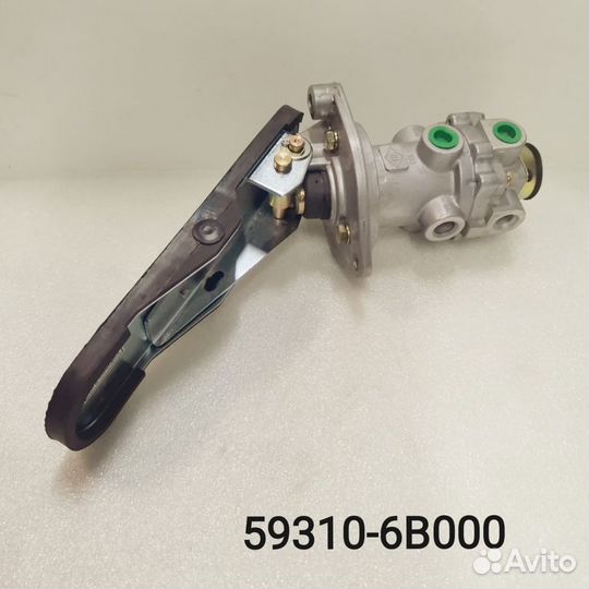 Педаль тормоза HD120 593106B000