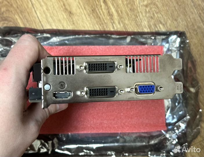 Видеокарта Asus GTX 750TI 2GB DDR5, рабочая