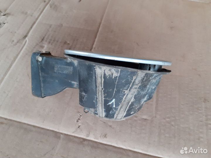 Лючок бензобака Форд Фокус 1 98-04