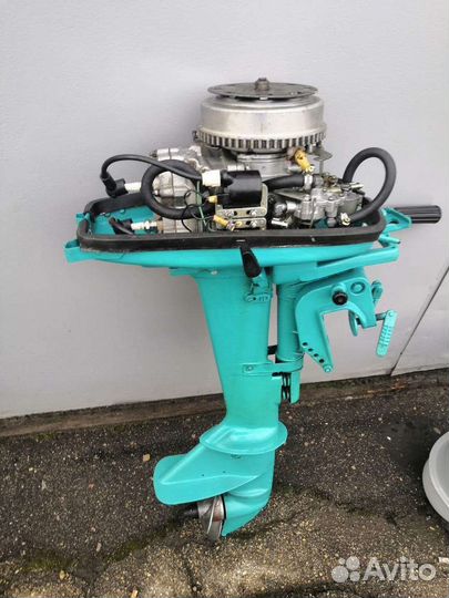 Продаю лодочный мотор Ветерок 8