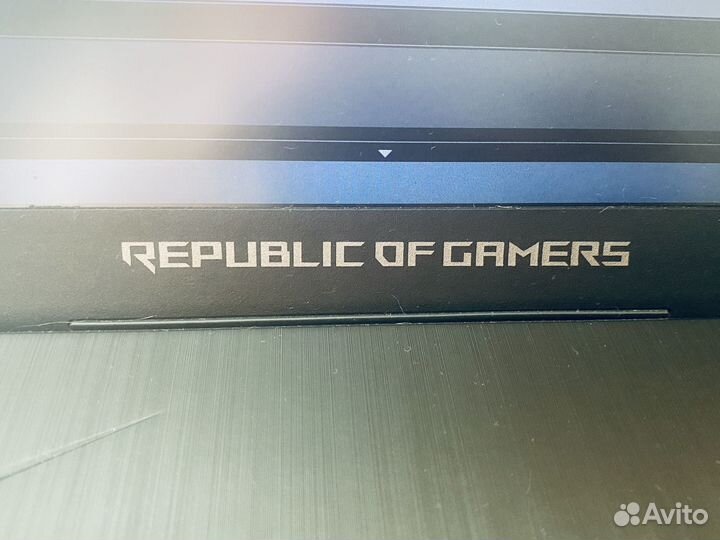 Ноутбук игровой Asus rog strix gl 753 vd