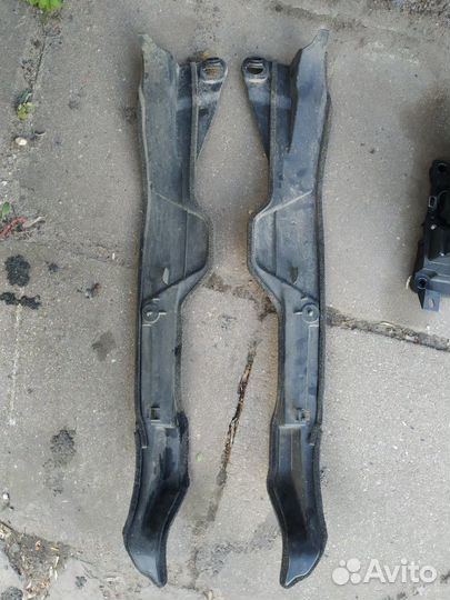 Молдинг торпеды,бардачок Toyota Corolla E150 06-13