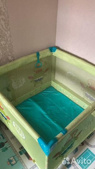 Манеж детский складной