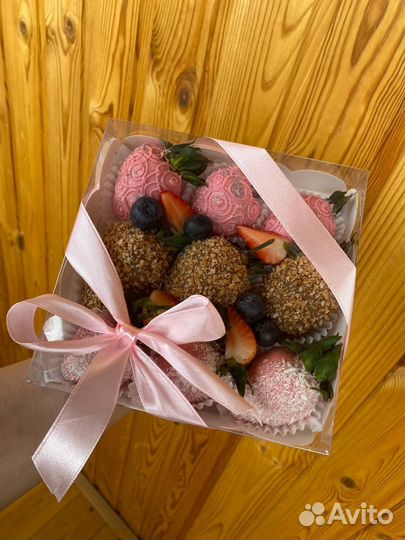 Клубника в бельгийском шоколаде