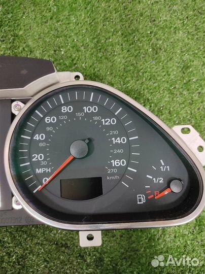 Приборная панель Audi Q7 (4LB) 2007