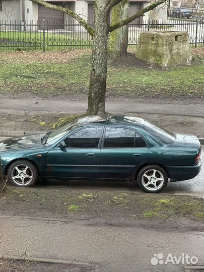 Mitsubishi Galant 1.8 МТ, 1994, 299 000 км