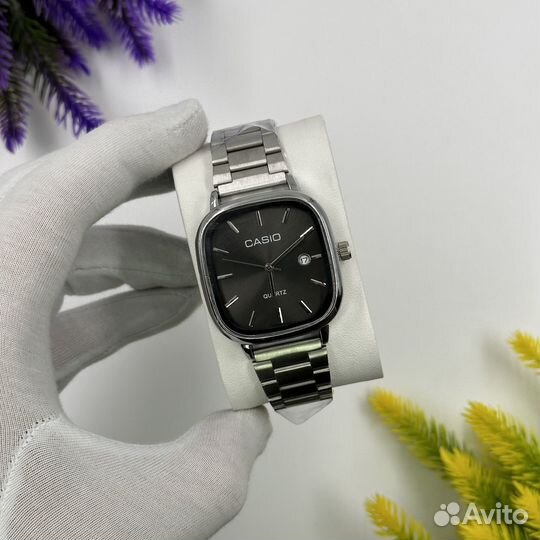 Часы casio quartz новые