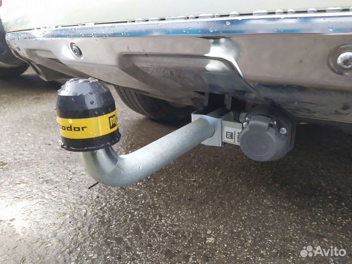 Фаркоп на Mercedes Benz M-Class