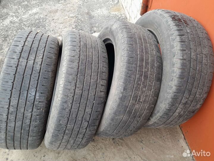 Continental ContiCrossContact LX 215/65 R16 98