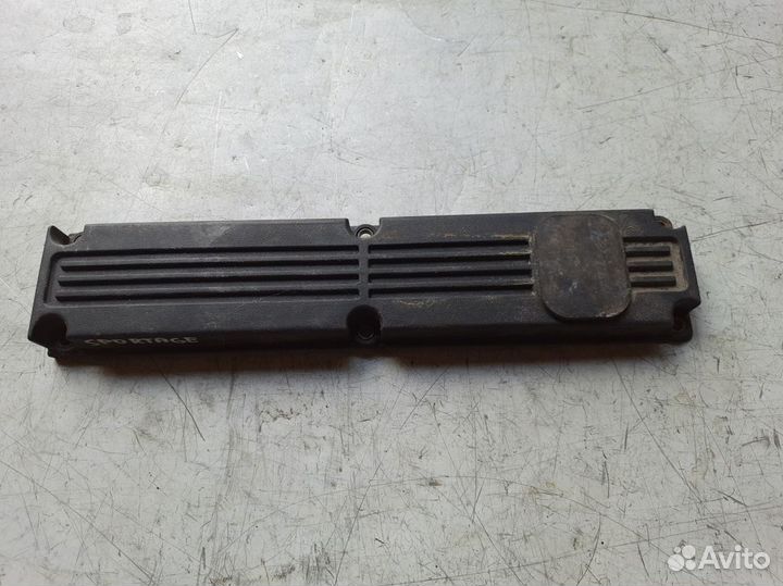 Крышка двигателя Киа Спортейдж 1