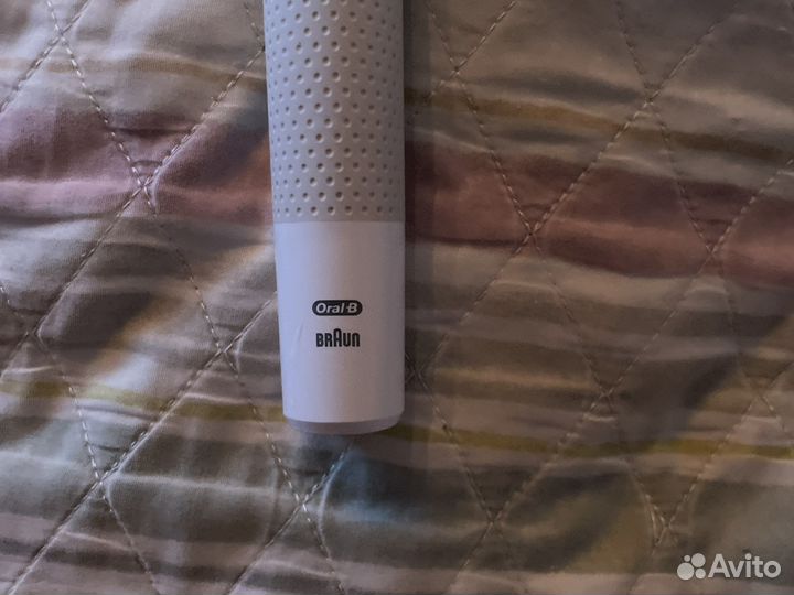 Зубная щетка oral b