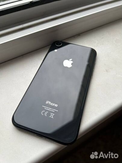 iPhone Xr, 64 ГБ