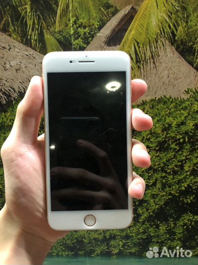 iPhone 8 Plus, 64 ГБ