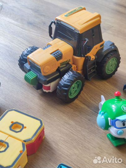 Трансформеры и tobot тобот