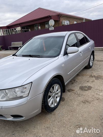 Hyundai Sonata 2.0 МТ, 2008, 228 000 км