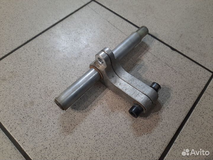 Качель амортизатора BRP MXZ Renegade 1000